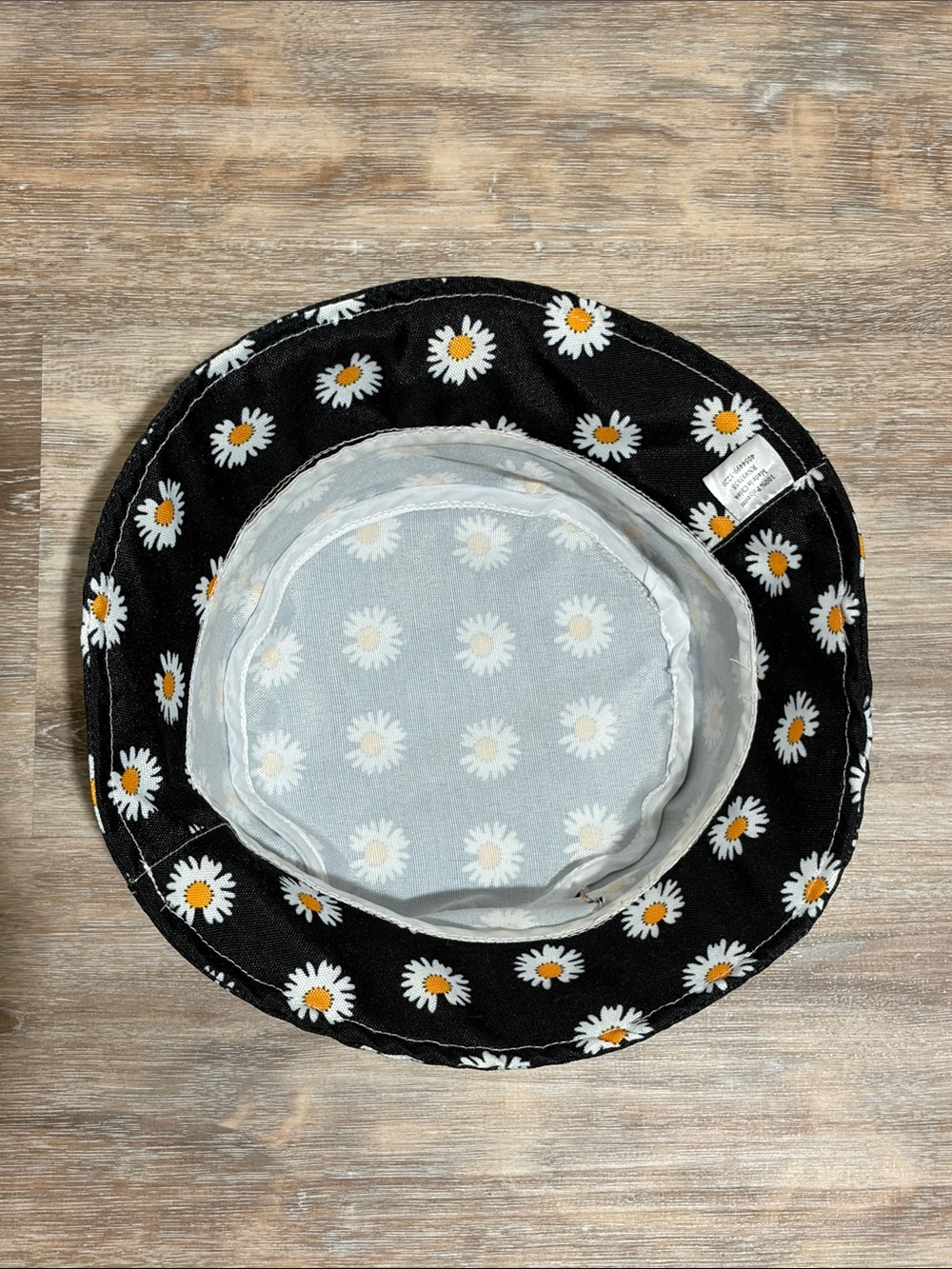 Bucket Hat All Over Daisy Pattern Black and White Whimsical Summer Hat - Picture 6 of 15